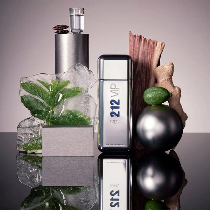 EAU DE TOILETTE 212 VIP MEN ARE YOU ON THE LIST NYC
