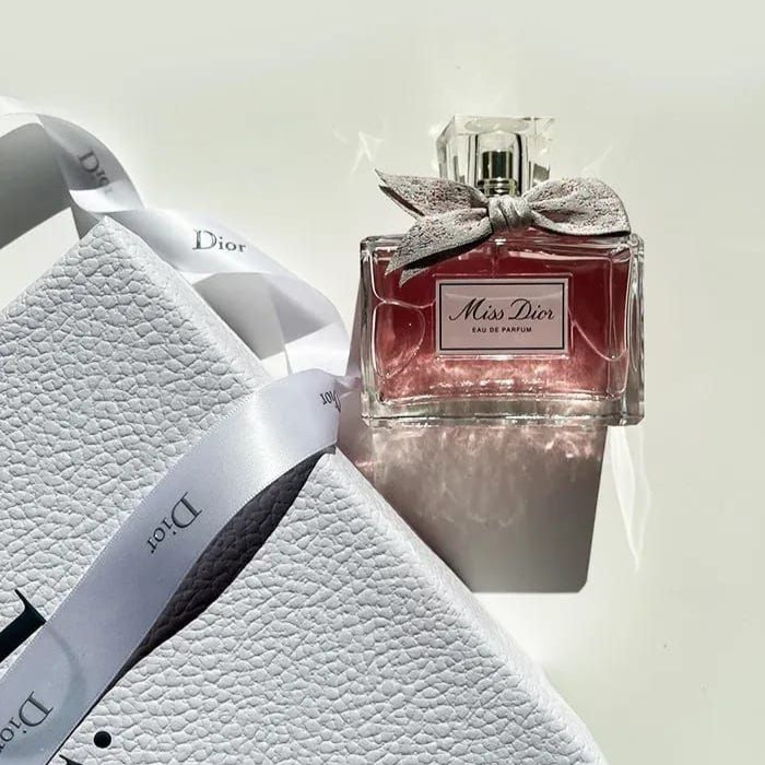 EAU DE PARFUM MISS DIOR