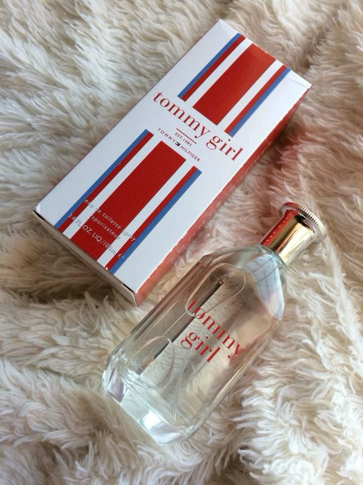 EAU DE TOILETTE TOMMY GIRL