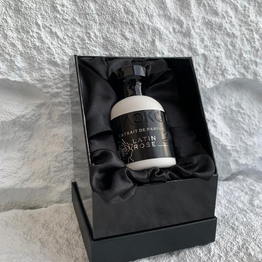 EXTRAIT DE PARFUM BLACK OUD LATIN ROSE