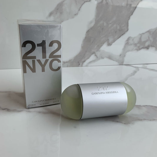 EAU DE TOILETTE 212 NYC CAROLINA HERRERA