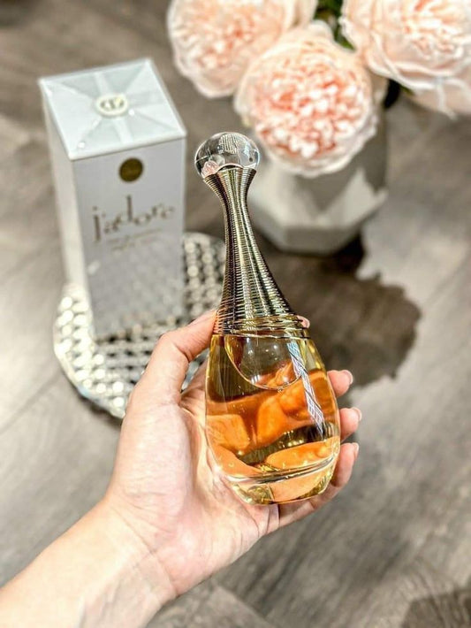 EAU DE PARFUM DIOR --JADORE