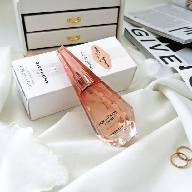 EAU DE PARFUM ANGEL OU DEMON GIVENCHY LE SECRET